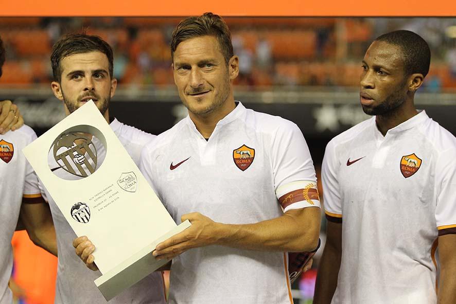 trofeo-naranja-Totti-2015-Valencia