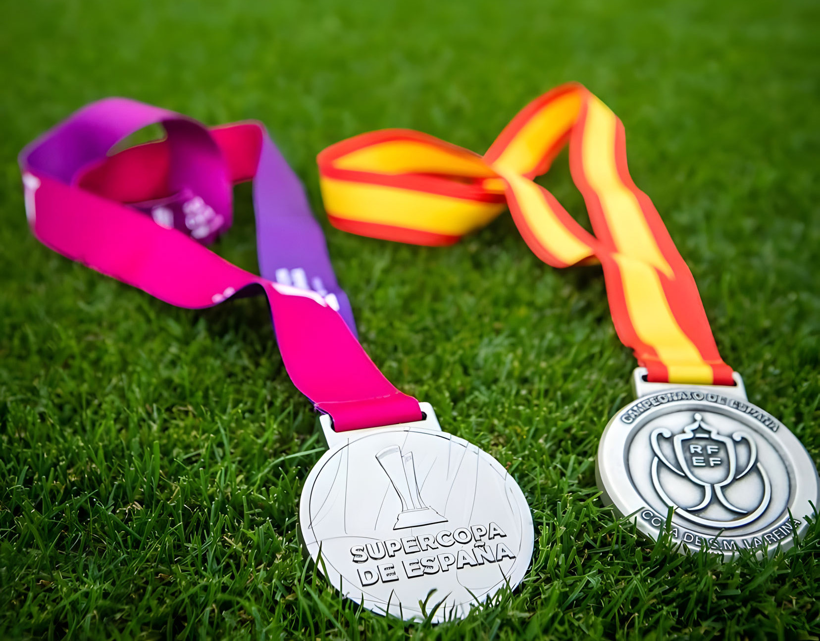 DISEÑO-MEDALLA-SUPERCOPA-IBERDROLA-FEMENINA-2020